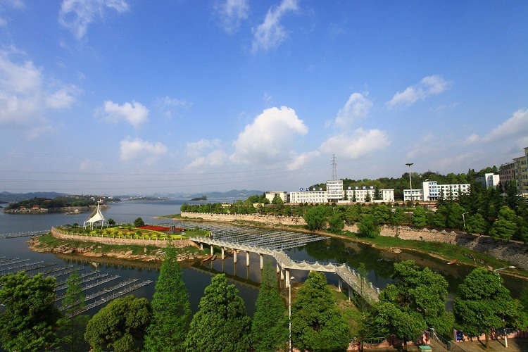 贵州电力职业技术学院