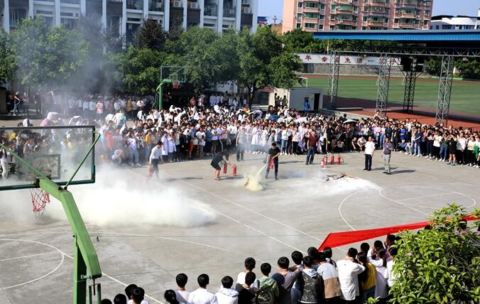 重庆市医药学校